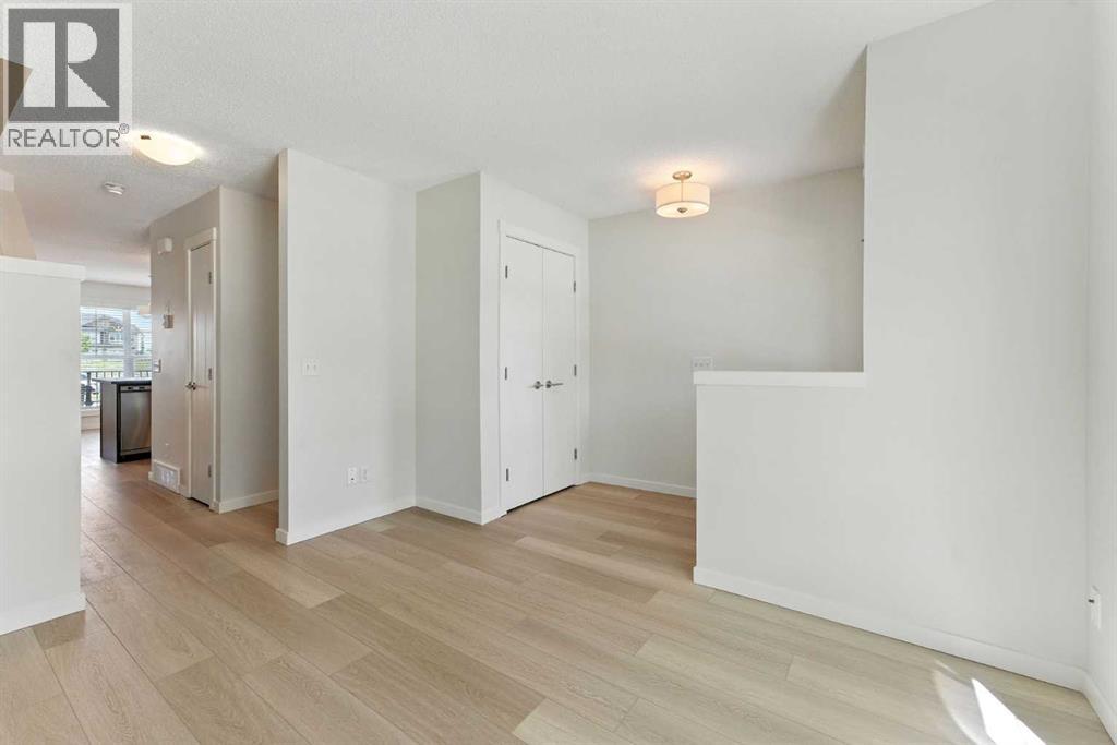 101 Sunset Drive, Cochrane