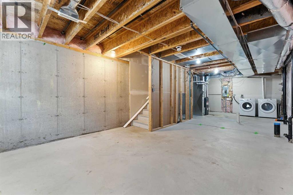 101 Sunset Drive, Cochrane