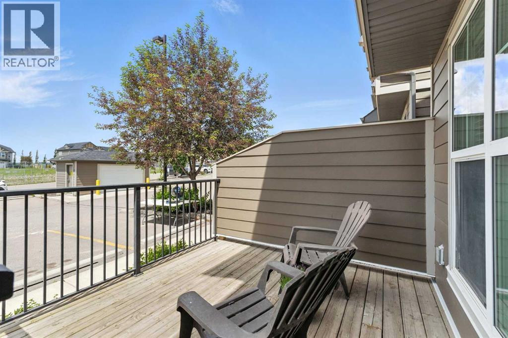 101 Sunset Drive, Cochrane
