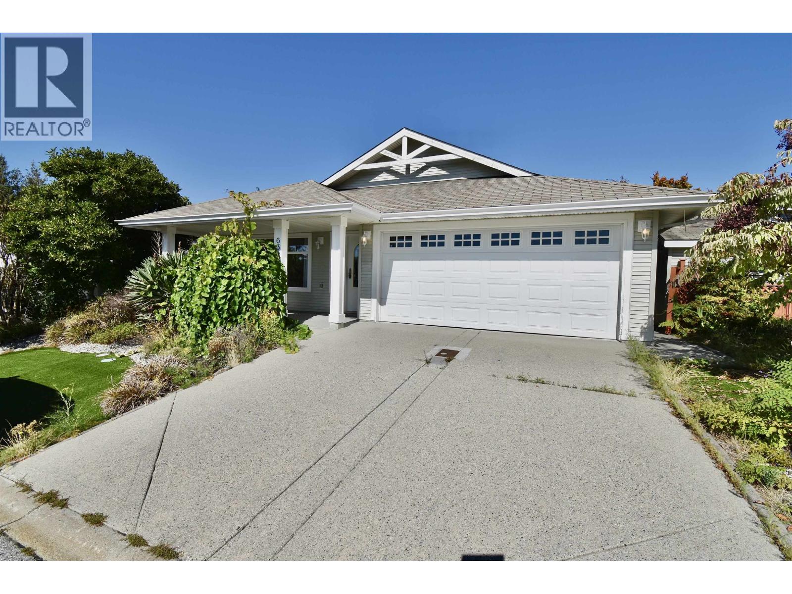6346 WILLIAMS PLACE, Sechelt