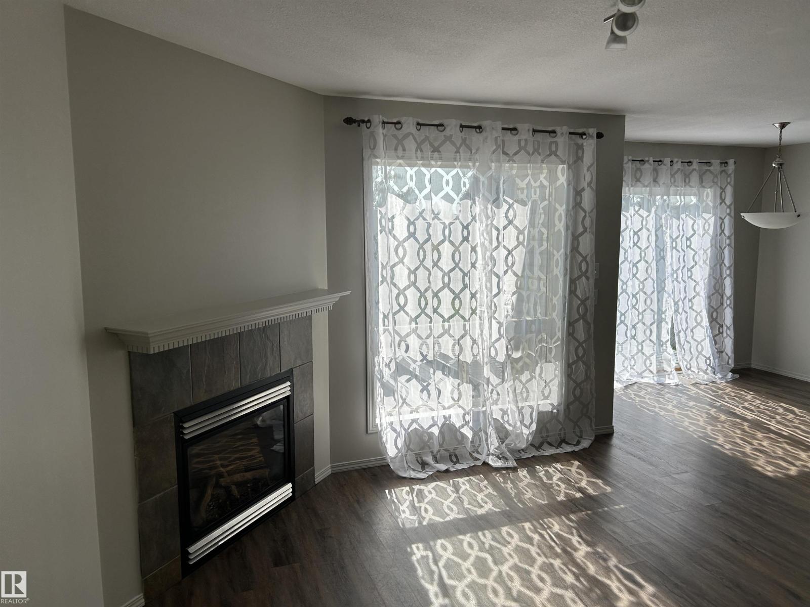 874 HIGHWOOD BV, Devon