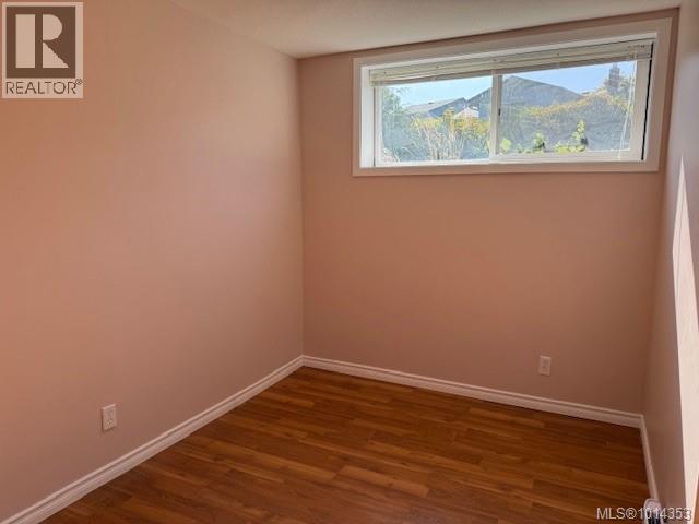 7370 Thunderbird Way, Port Hardy