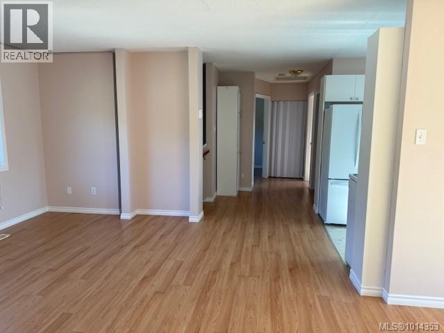7370 Thunderbird Way, Port Hardy