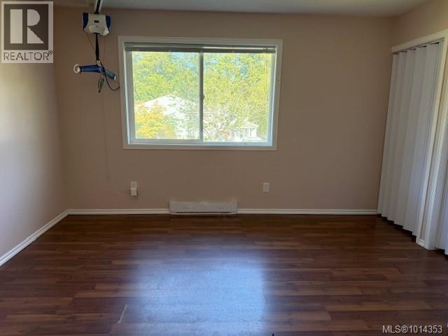 7370 Thunderbird Way, Port Hardy