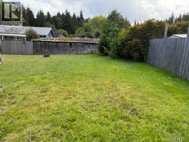 7370 Thunderbird Way, Port Hardy