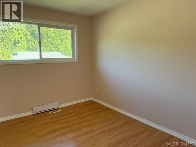 7370 Thunderbird Way, Port Hardy