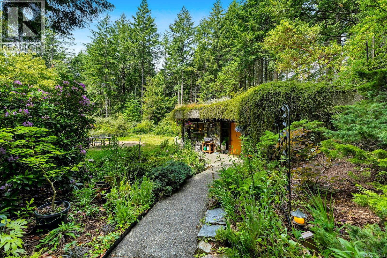 4440 Spellman Pl, Metchosin