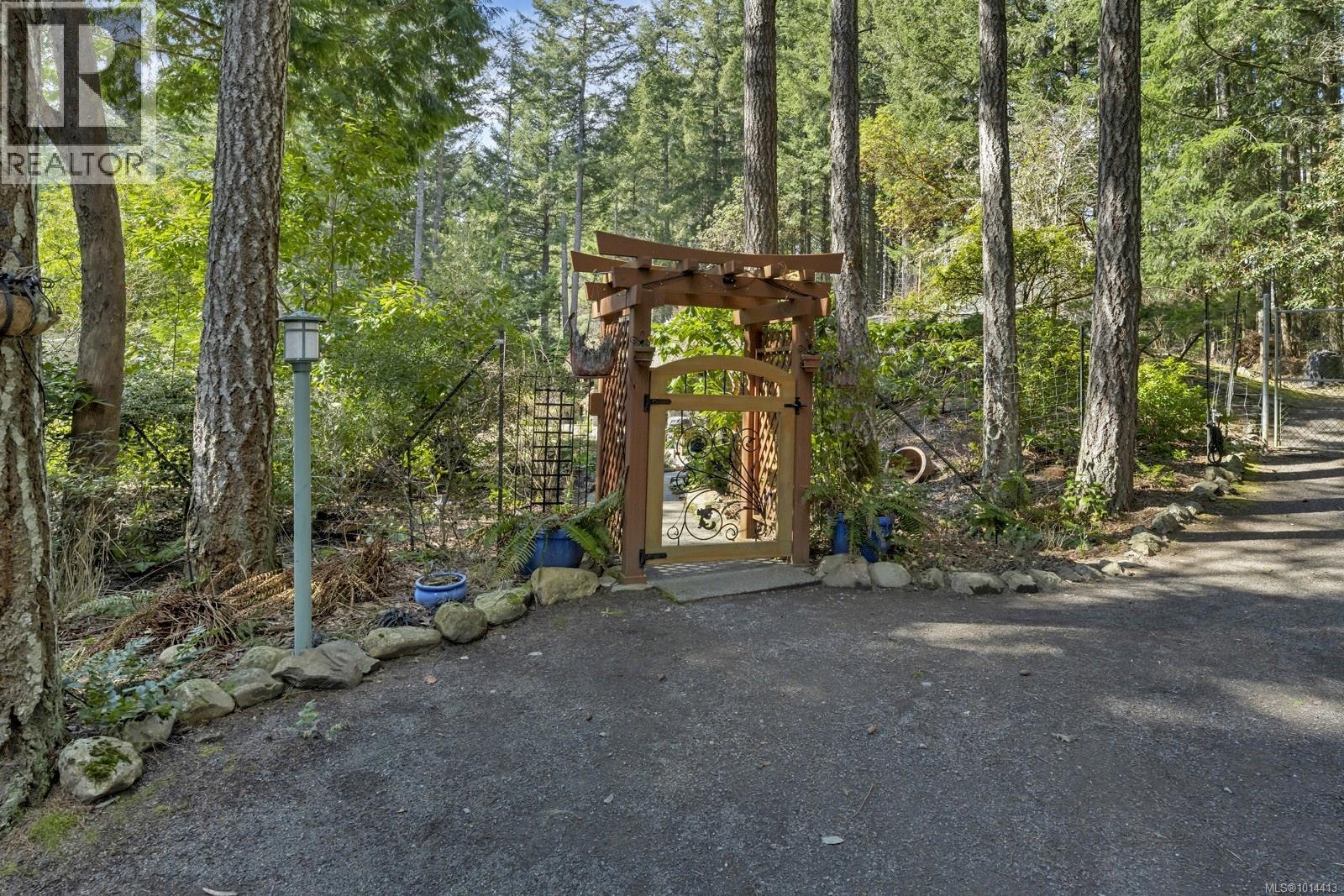 4440 Spellman Pl, Metchosin