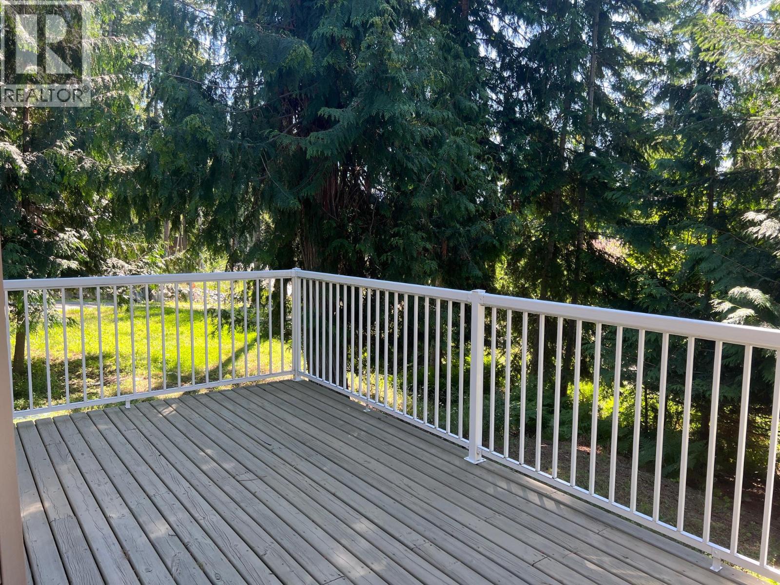 7461 Stampede Trail, Anglemont