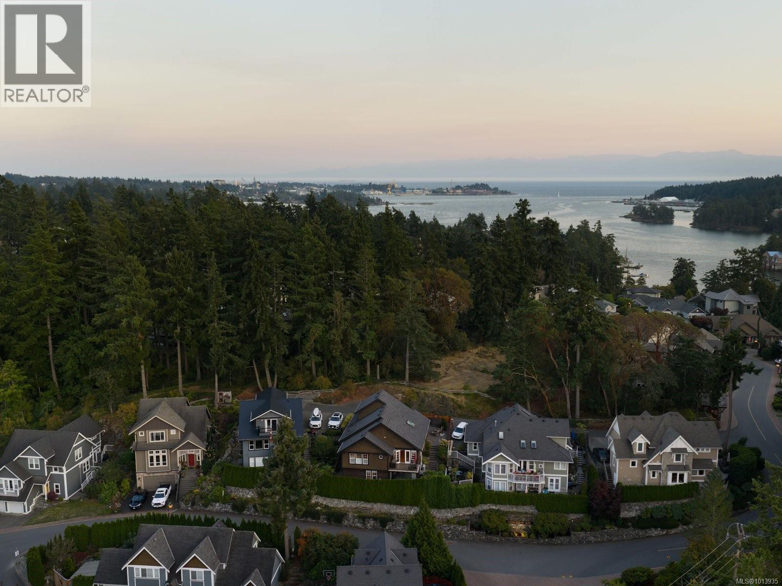 101 Gibraltar Bay Dr, View Royal - Exteriors - Full Complex View, Drone/Aerial View - Photo 3