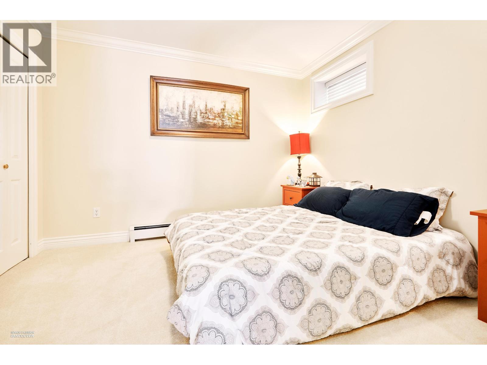 3937 ELMWOOD STREET, Burnaby