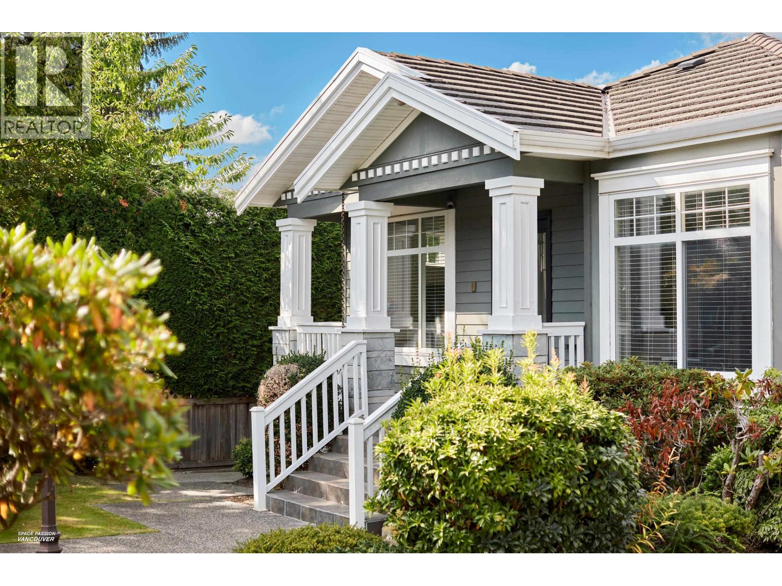 3937 ELMWOOD STREET, Burnaby