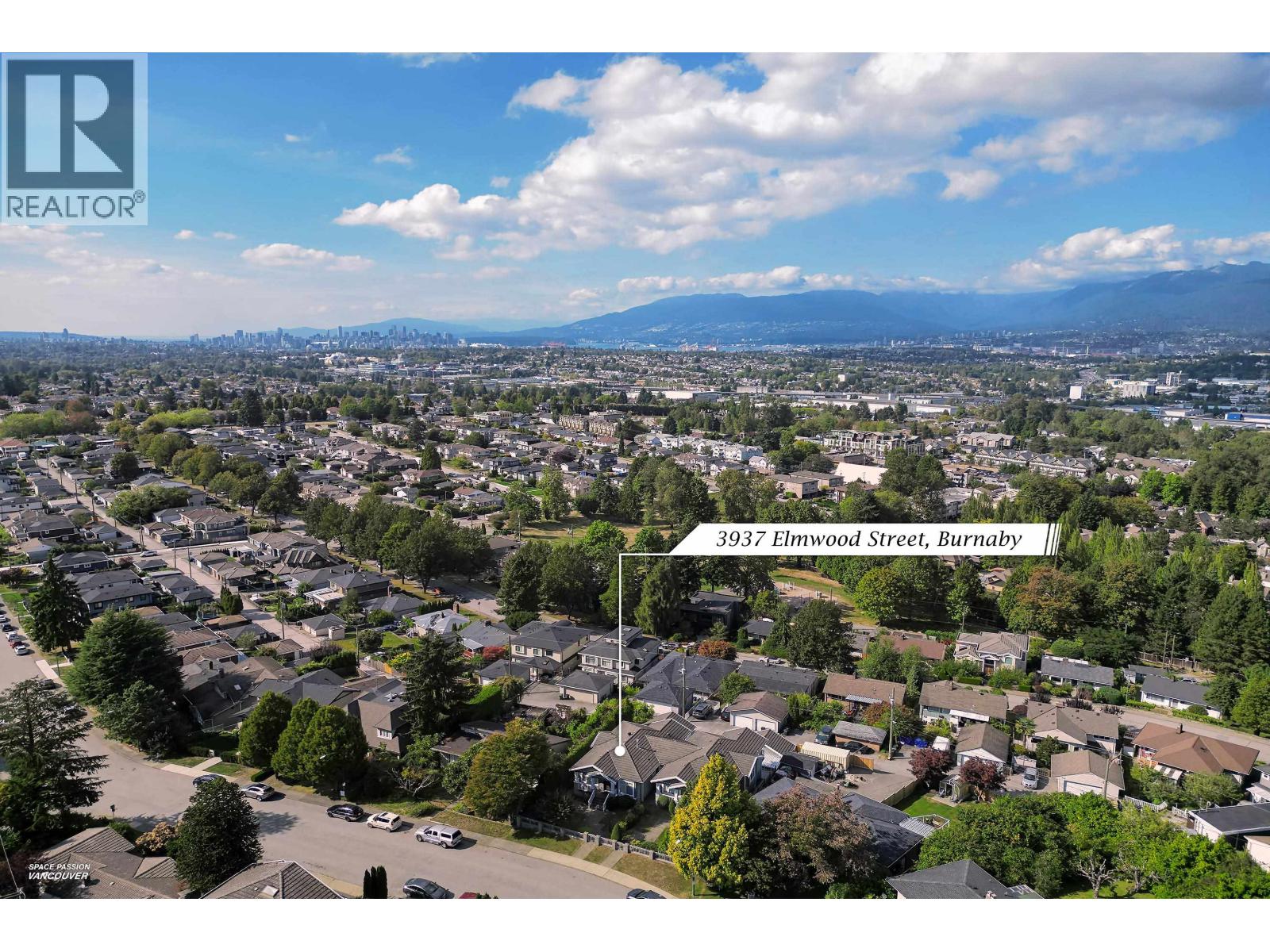 3937 ELMWOOD STREET, Burnaby