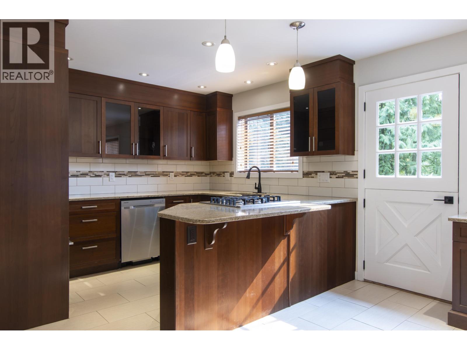 40774 THUNDERBIRD RIDGE, Squamish