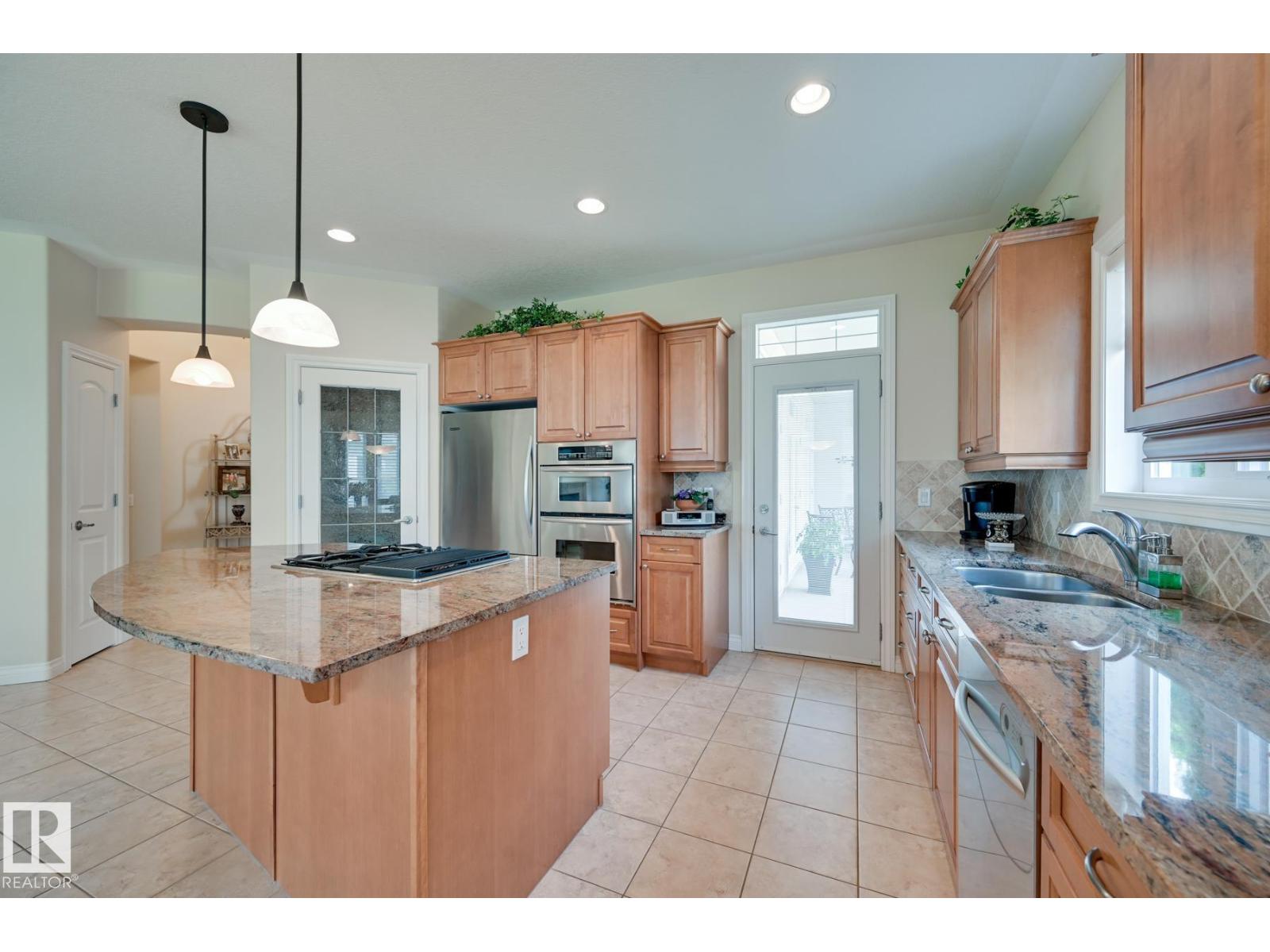 #20 1225 WANYANDI RD NW, Edmonton