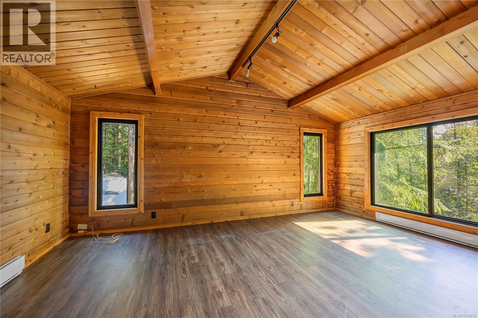 3429 Butler Blvd, Ladysmith