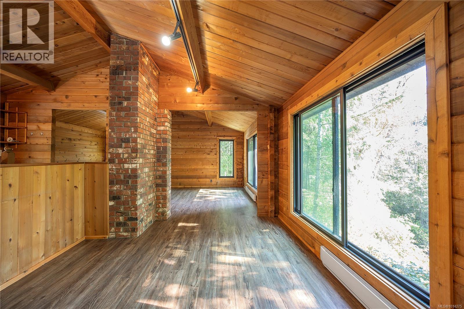 3429 Butler Blvd, Ladysmith