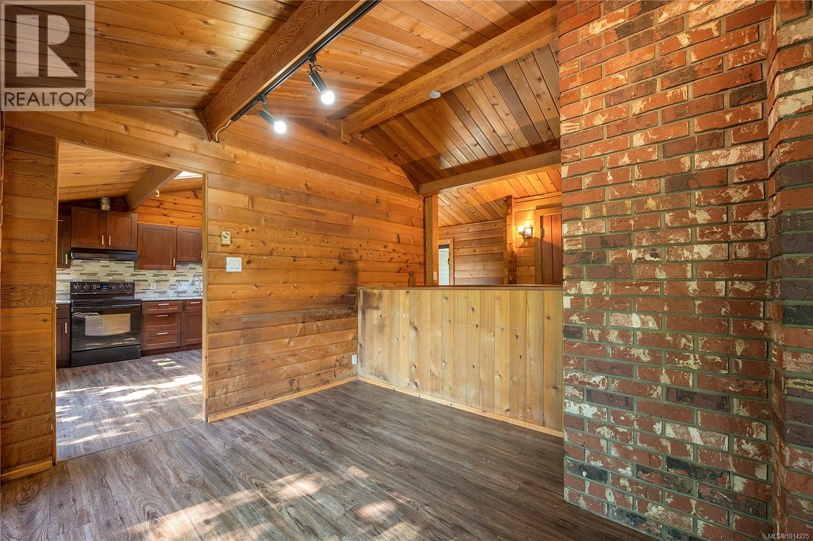 3429 Butler Blvd, Ladysmith
