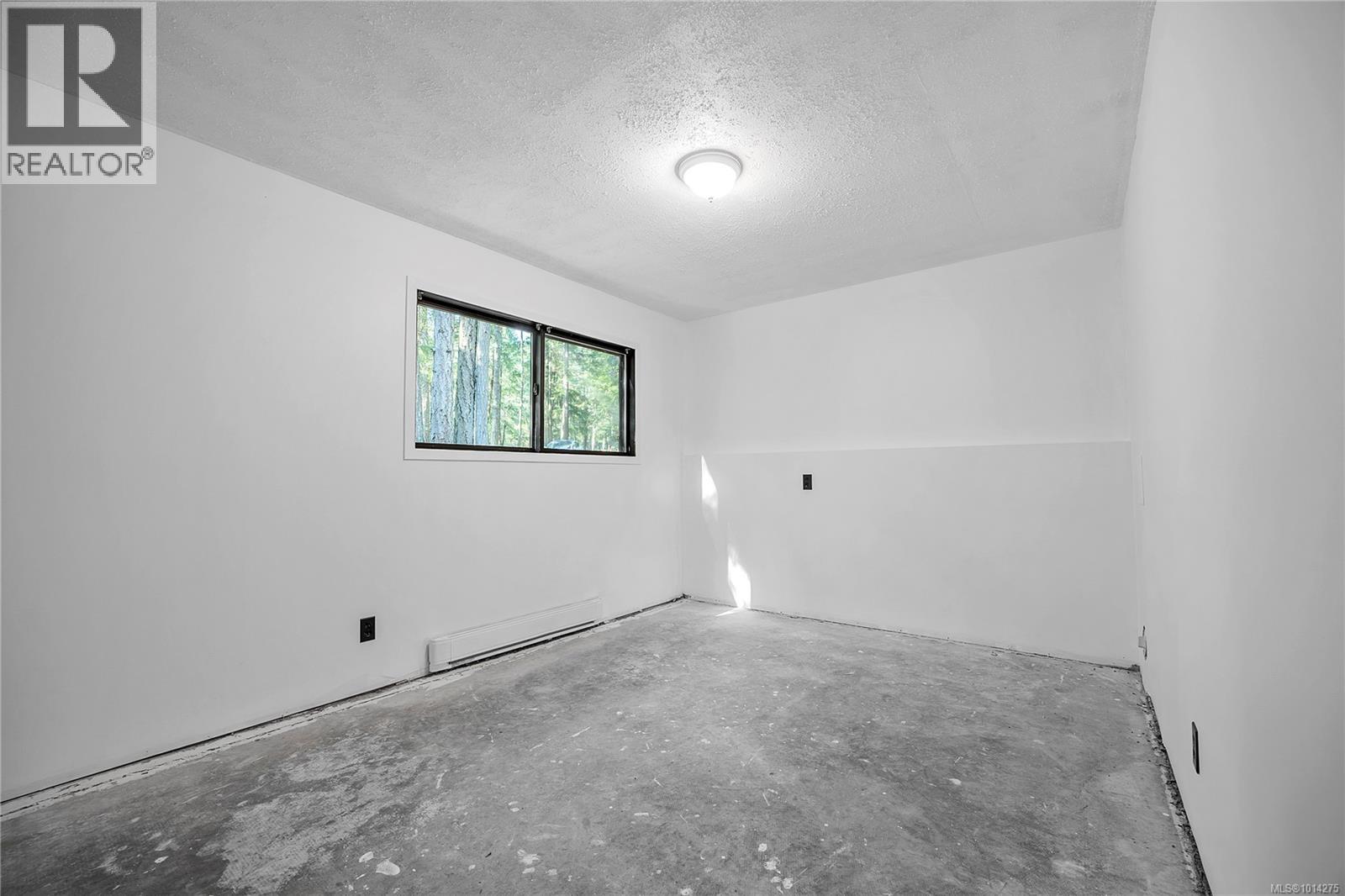 3429 Butler Blvd, Ladysmith