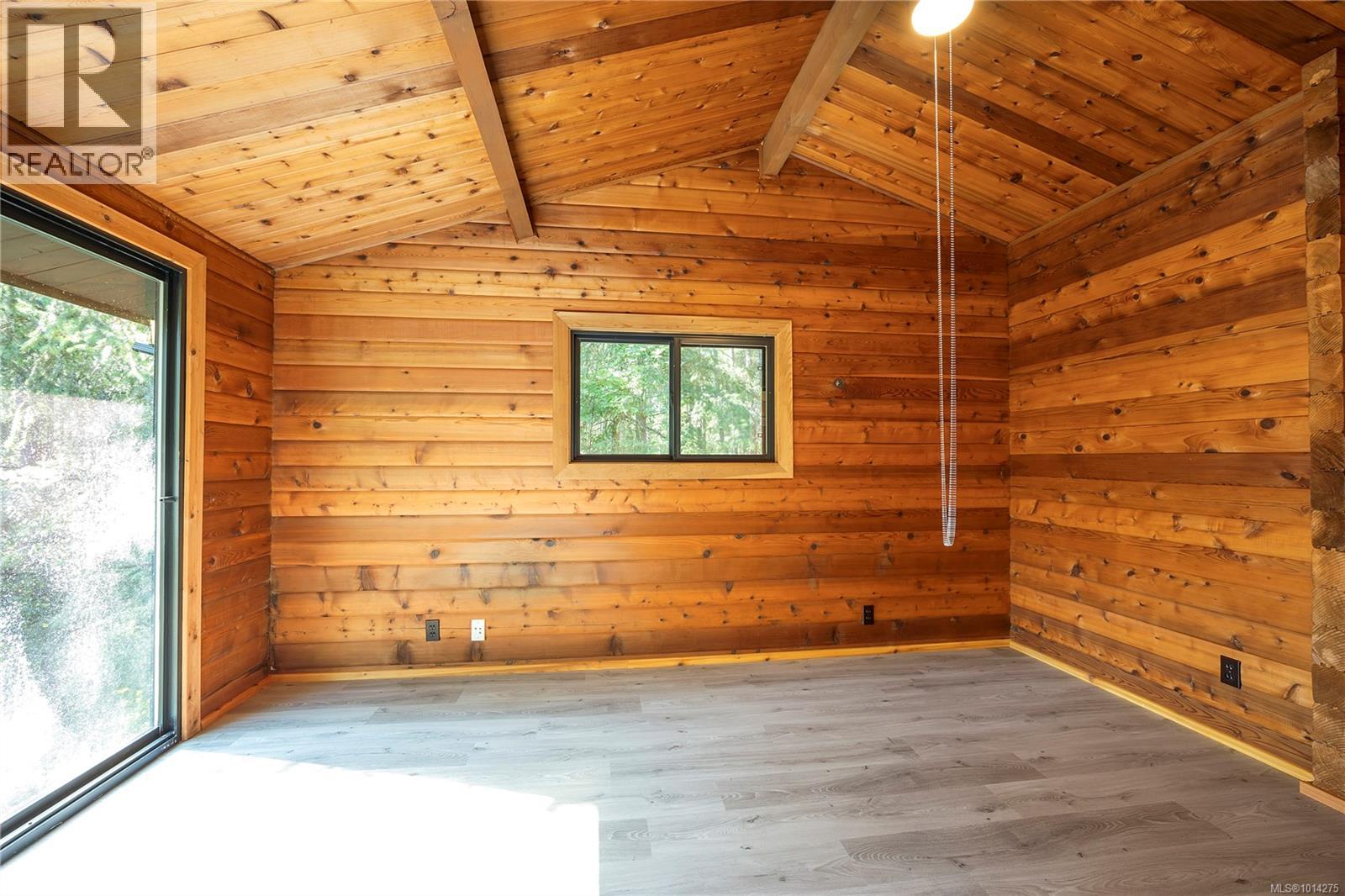 3429 Butler Blvd, Ladysmith