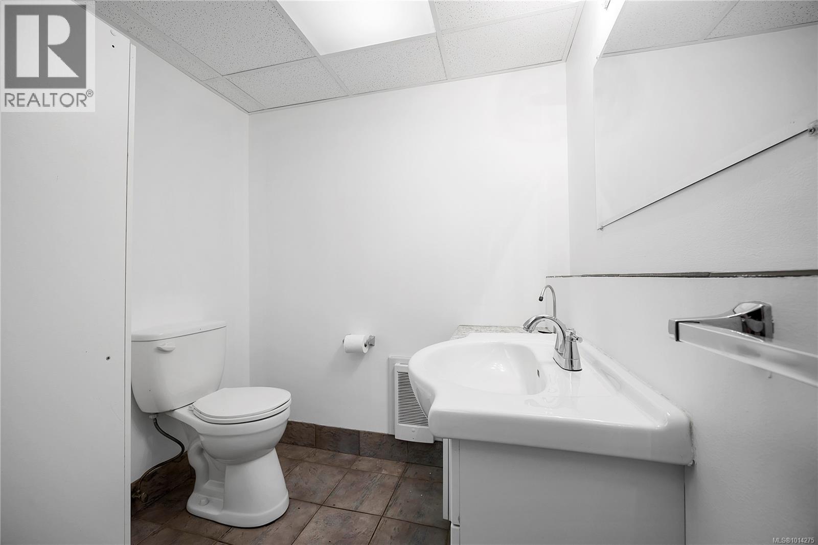 3429 Butler Blvd, Ladysmith