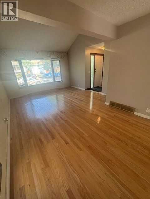 Single Family House for Sale in  Ranchview Drive NW Ranchlands Calgary 