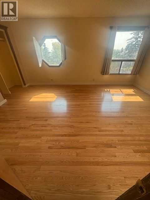 Single Family House for Sale in  Ranchview Drive NW Ranchlands Calgary 