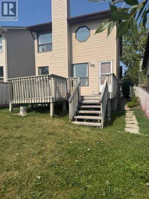 Single Family House for Sale in  Ranchview Drive NW Ranchlands Calgary 