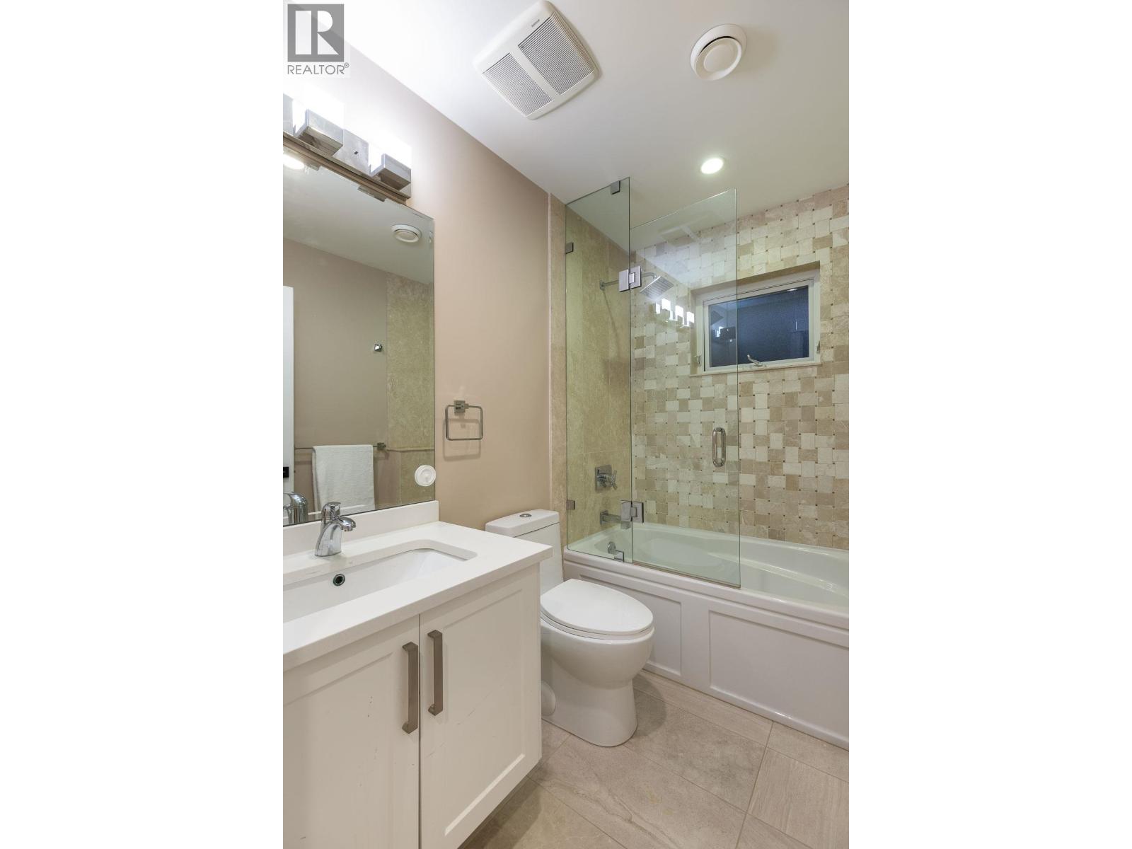 839 W 20TH STREET, North Vancouver
