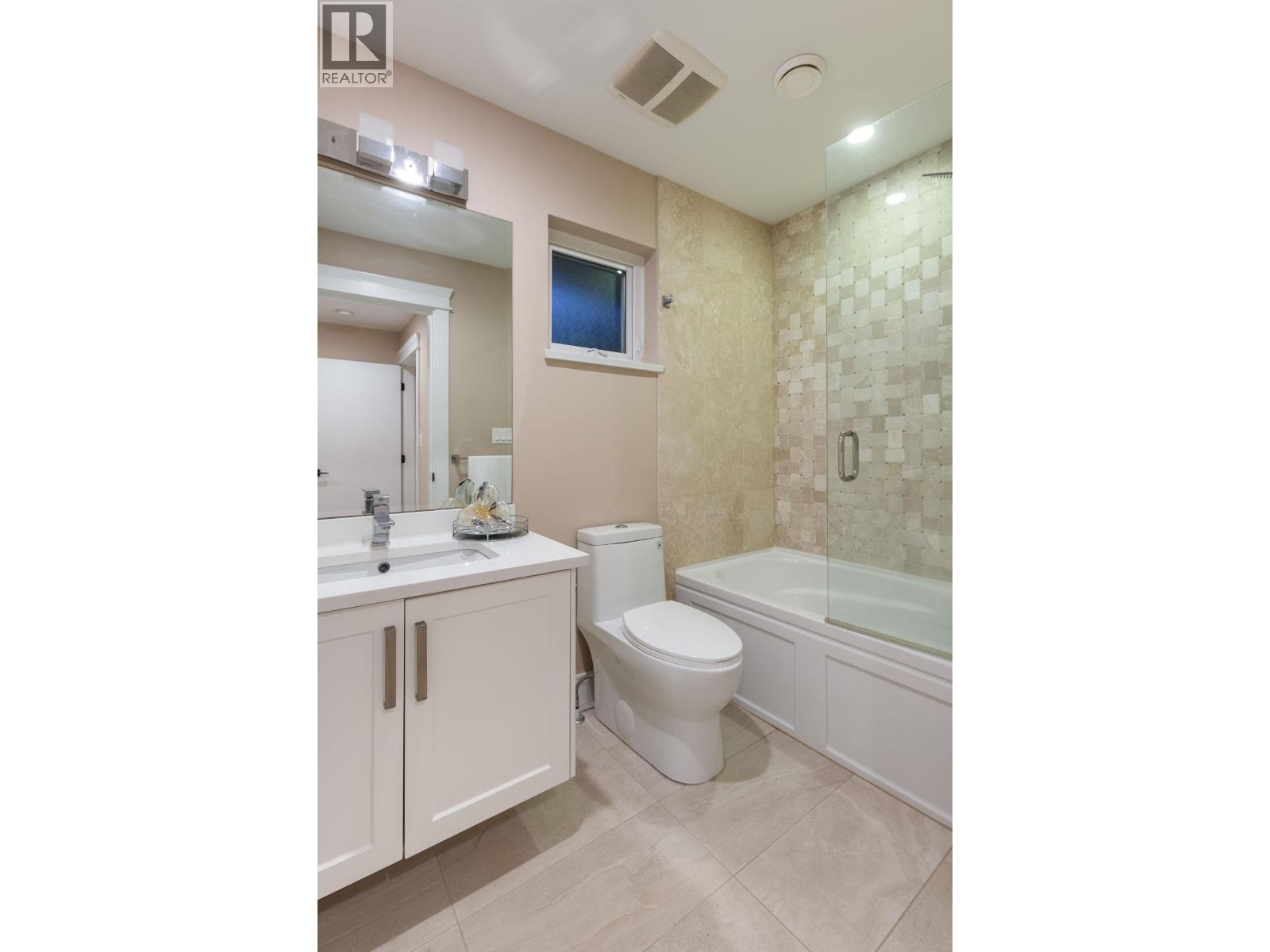 839 W 20TH STREET, North Vancouver