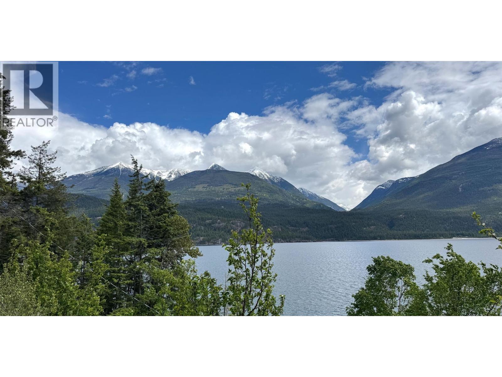 8927 Koehle Road, Kaslo