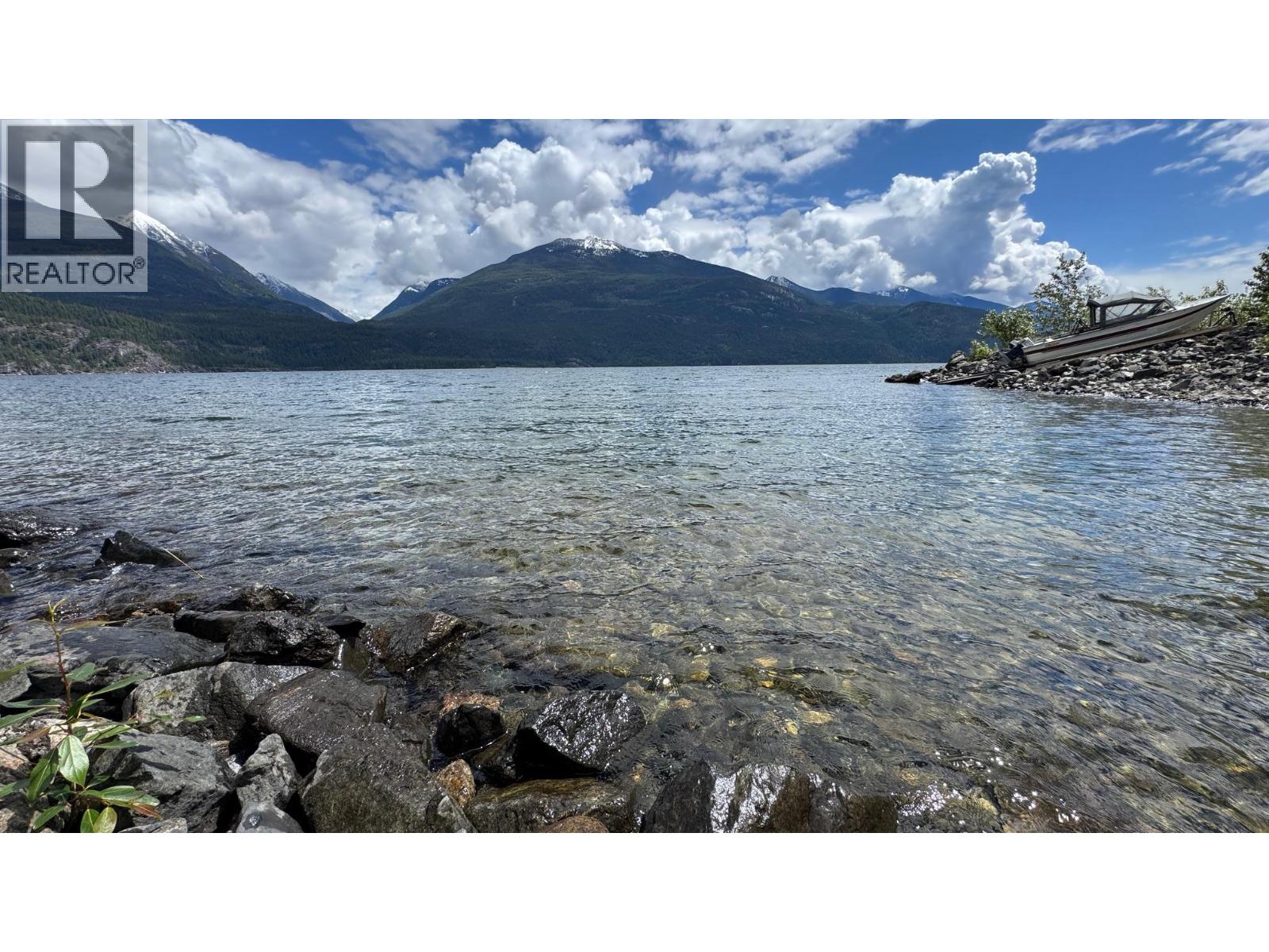 8927 Koehle Road, Kaslo