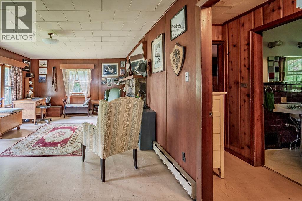 8927 Koehle Road, Kaslo