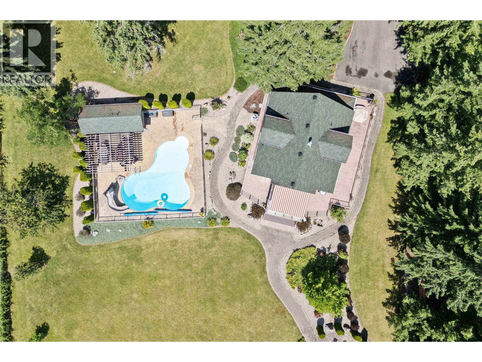  33 Old Town Road, Sicamous