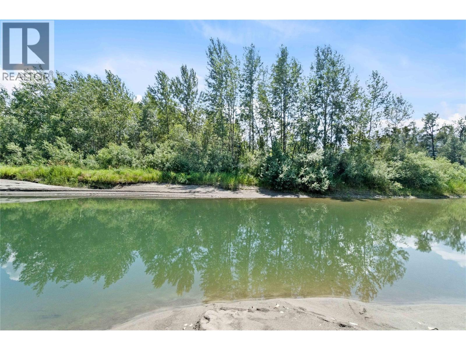  33 Old Town Road, Sicamous