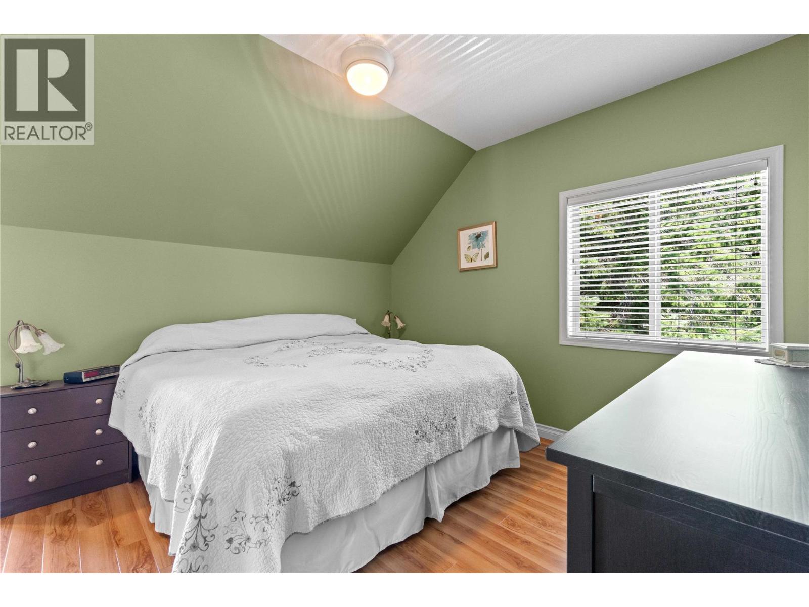  33 Old Town Road, Sicamous