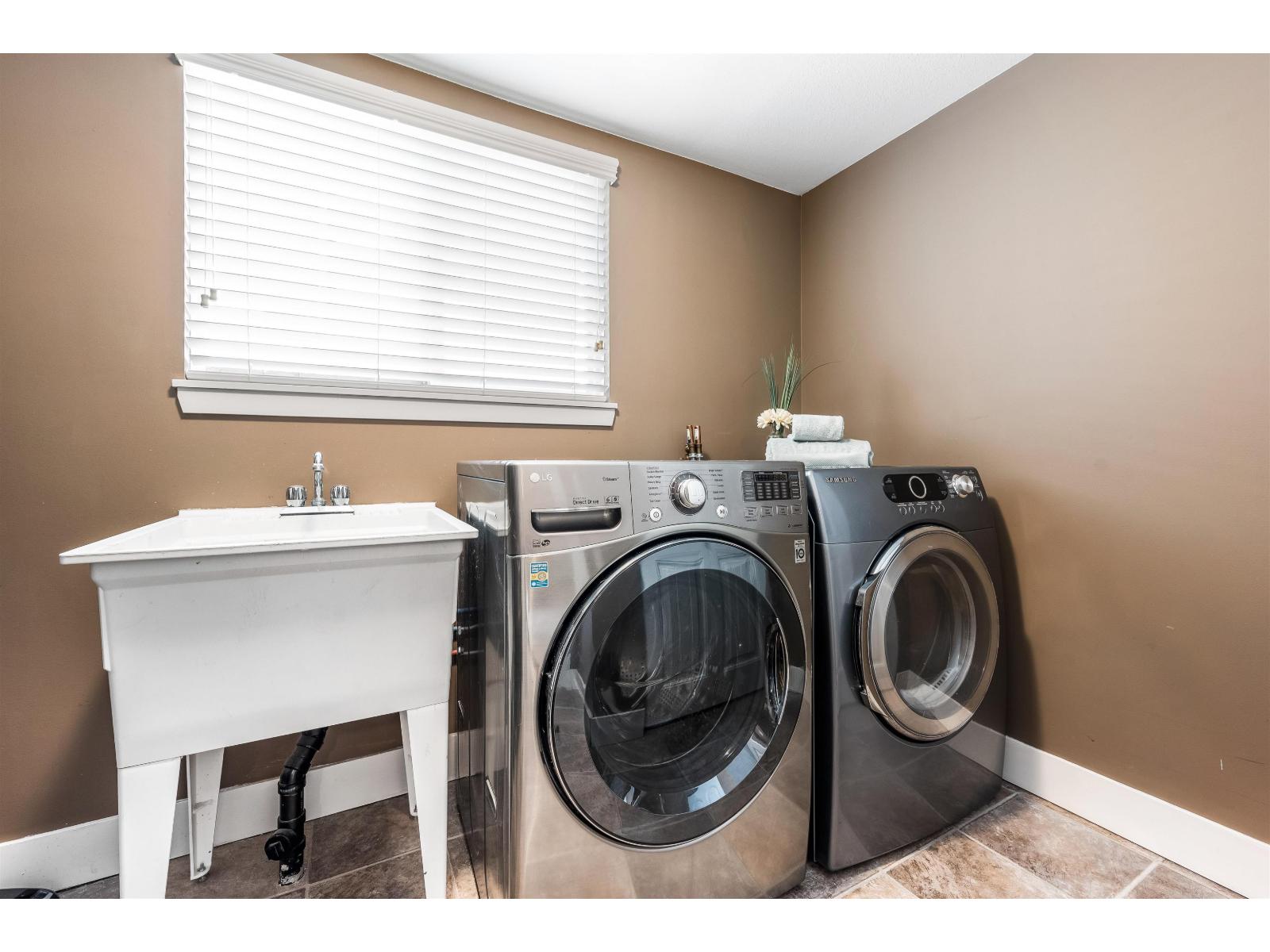 3 46238 STRATHCONA ROAD, Fairfield Island, Chilliwack