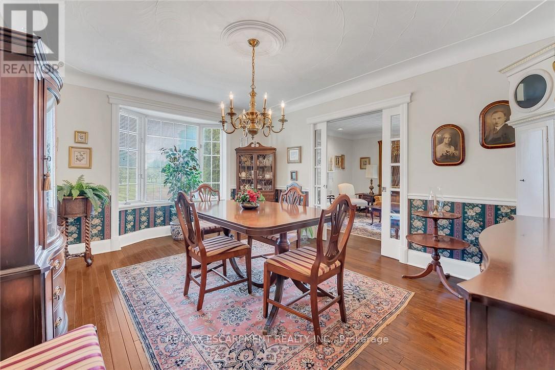 5581 KING STREET - 12