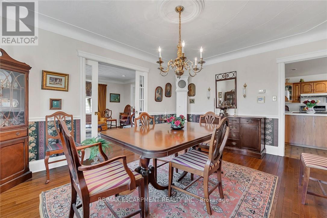 5581 KING STREET - 13