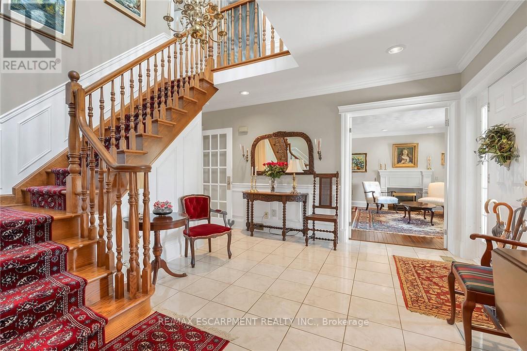 5581 KING STREET - 8