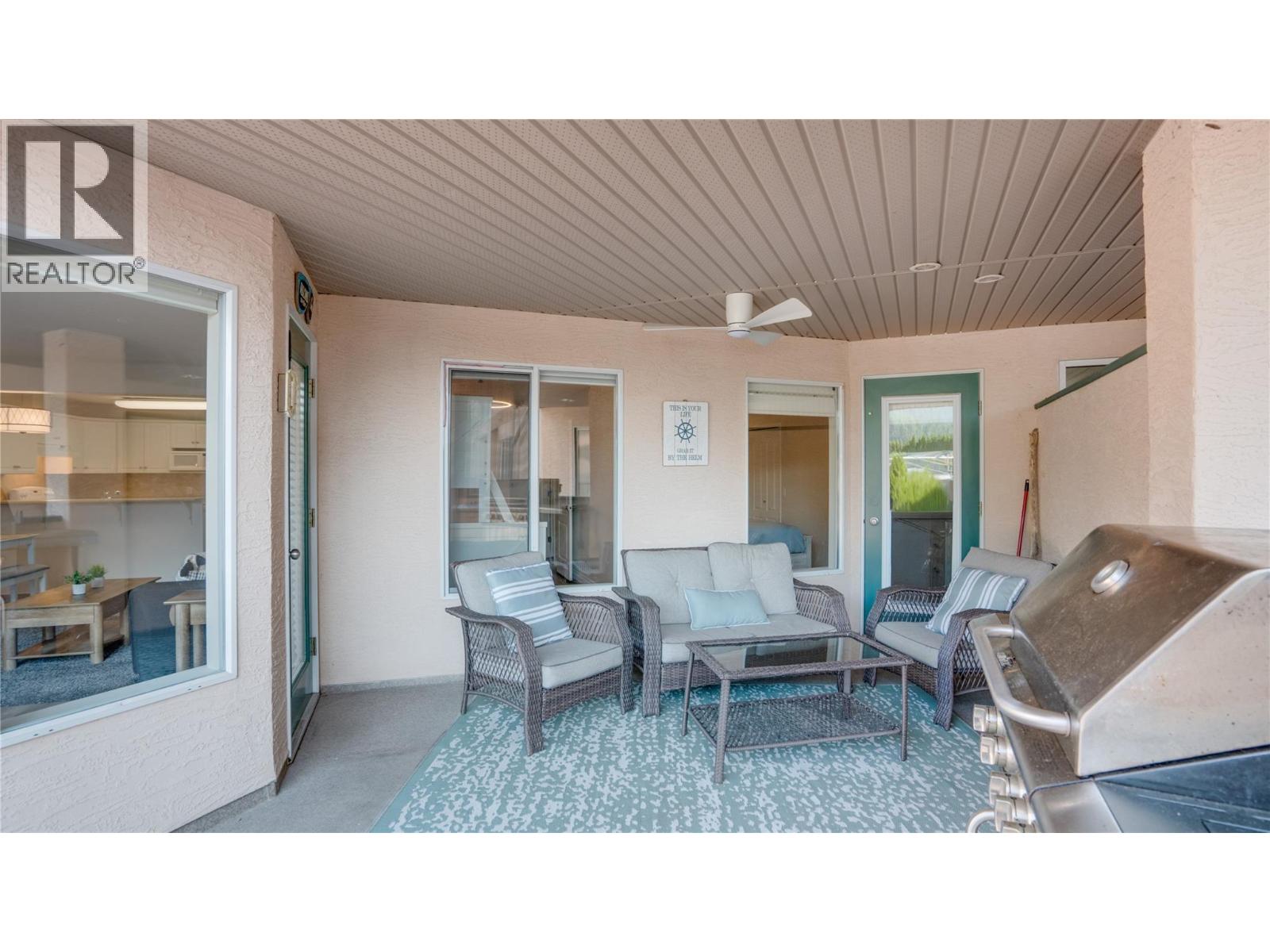 1002 Riverside Avenue Unit# 111, Sicamous