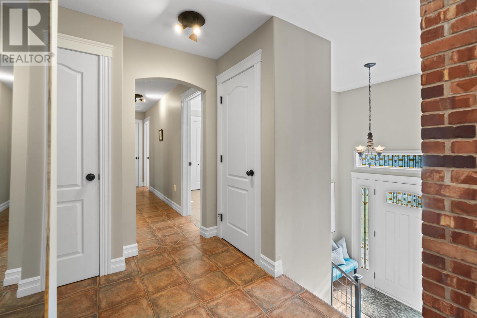 82 GOODWILL AVENUE - 27