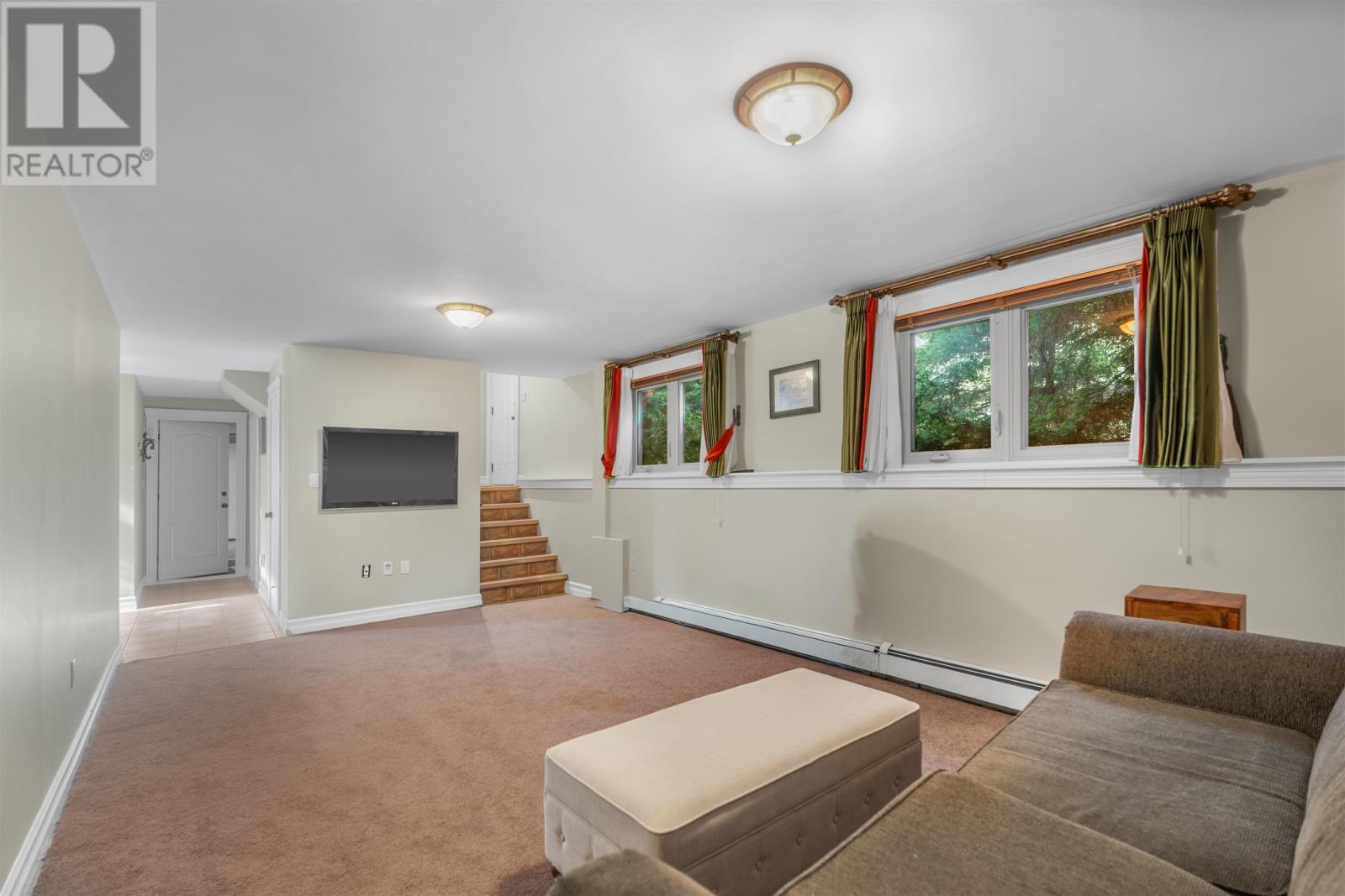 82 GOODWILL AVENUE - 36