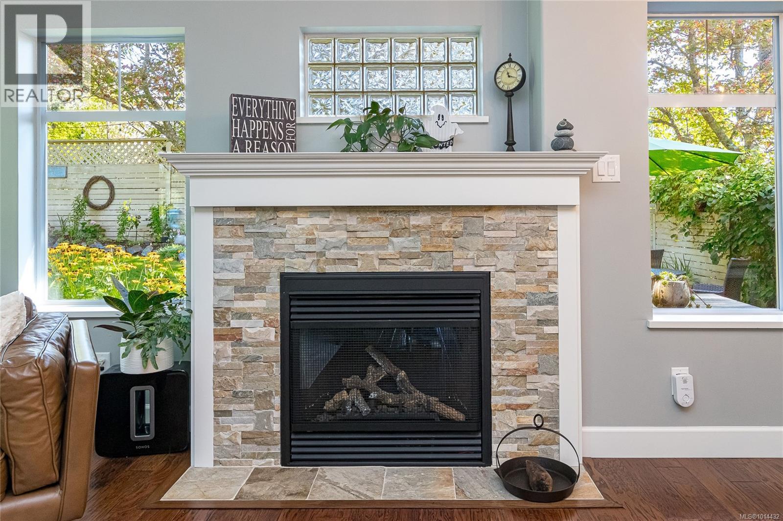 111 1110 Willow Street, Saanich