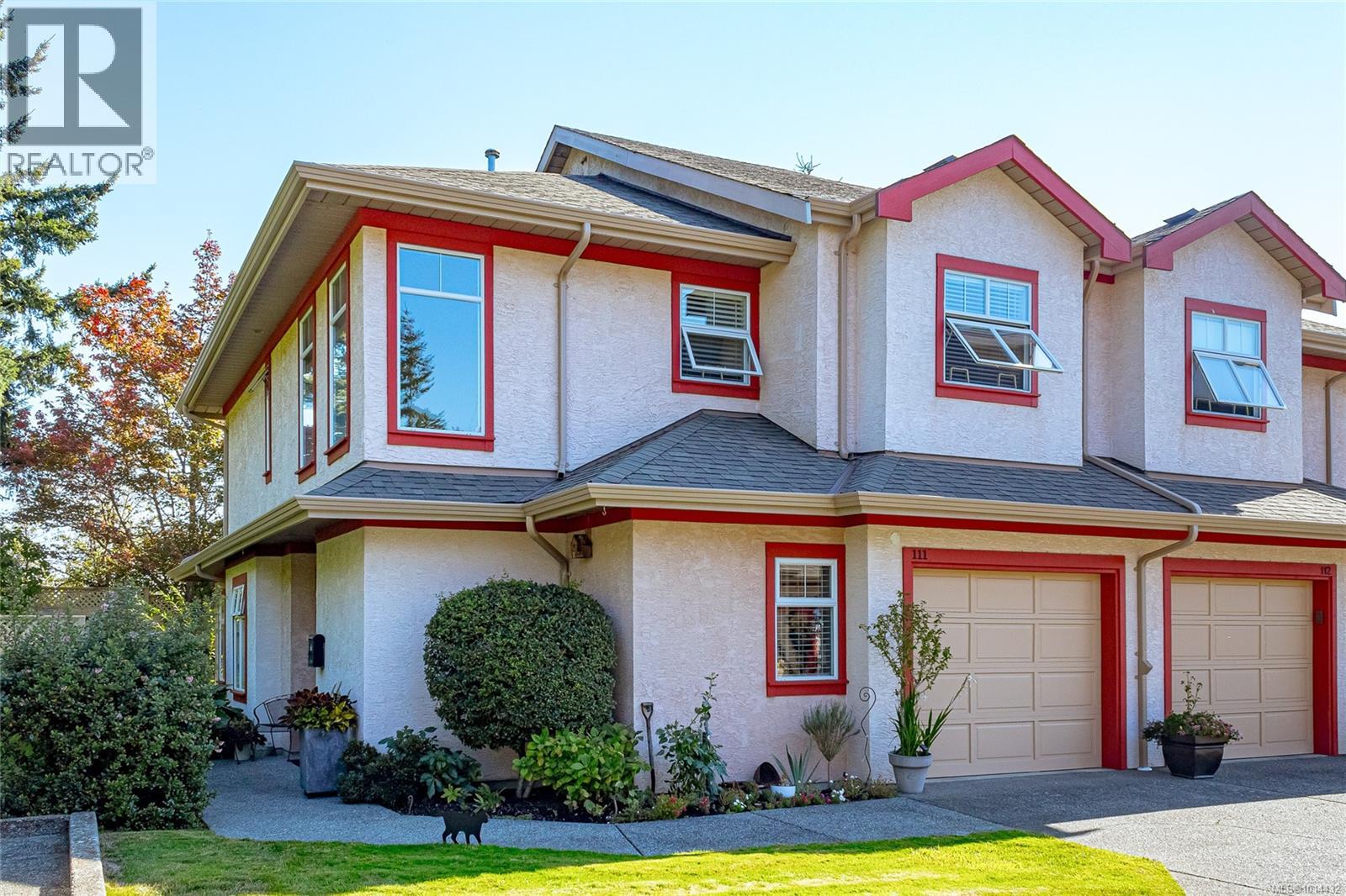 111 1110 Willow Street, Saanich