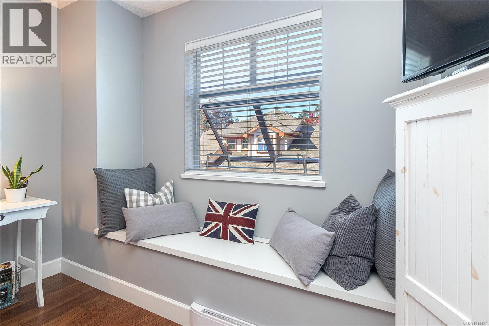 111 1110 Willow Street, Saanich