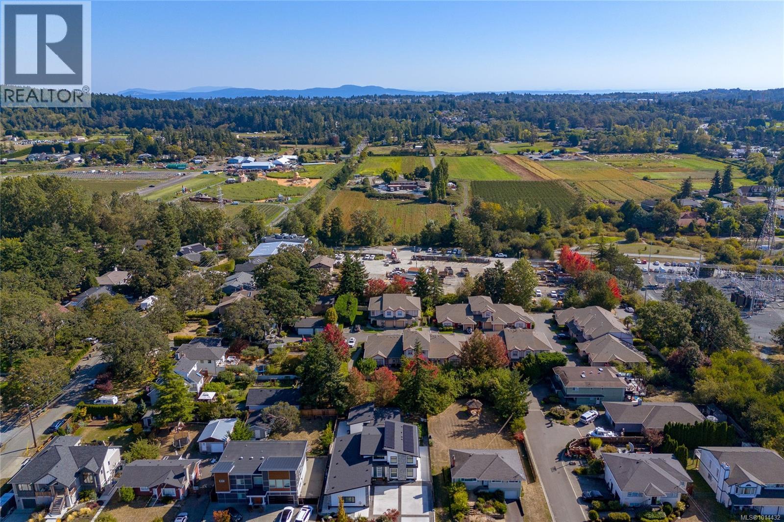 111 1110 Willow Street, Saanich
