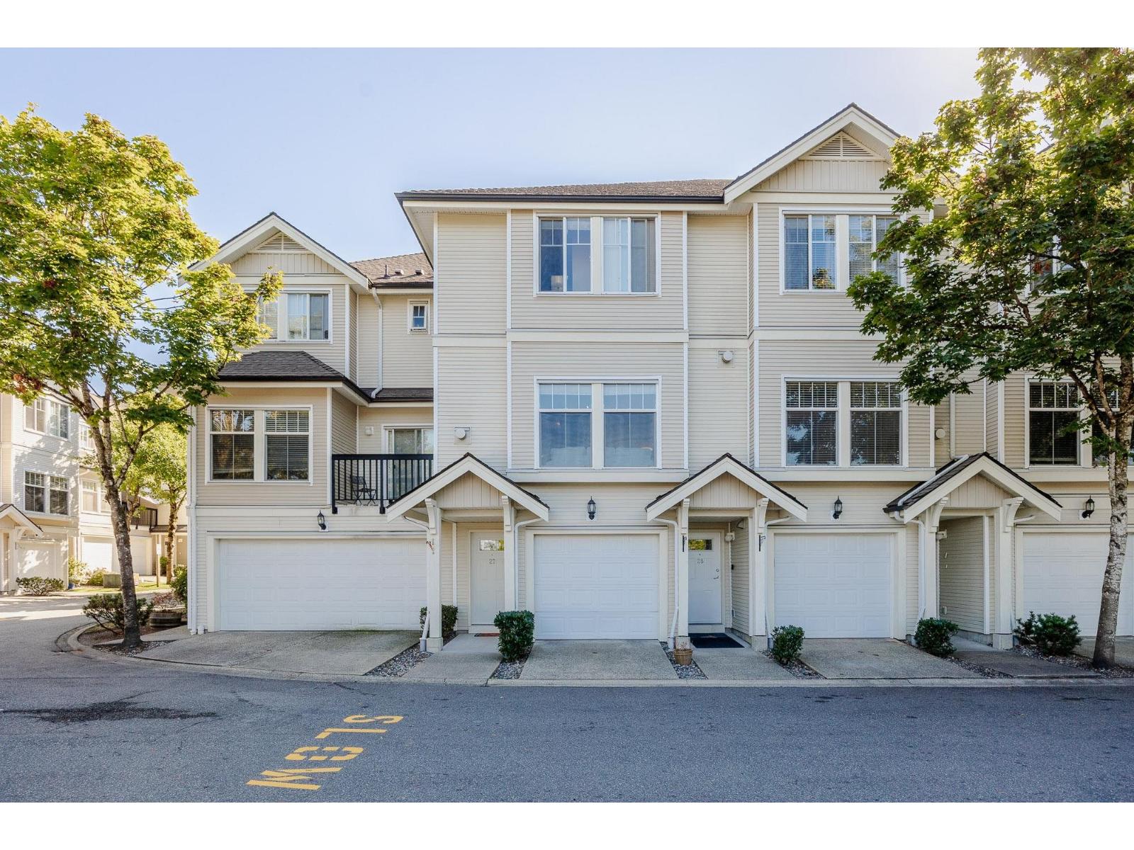 27 21535 88 AVENUE, Langley