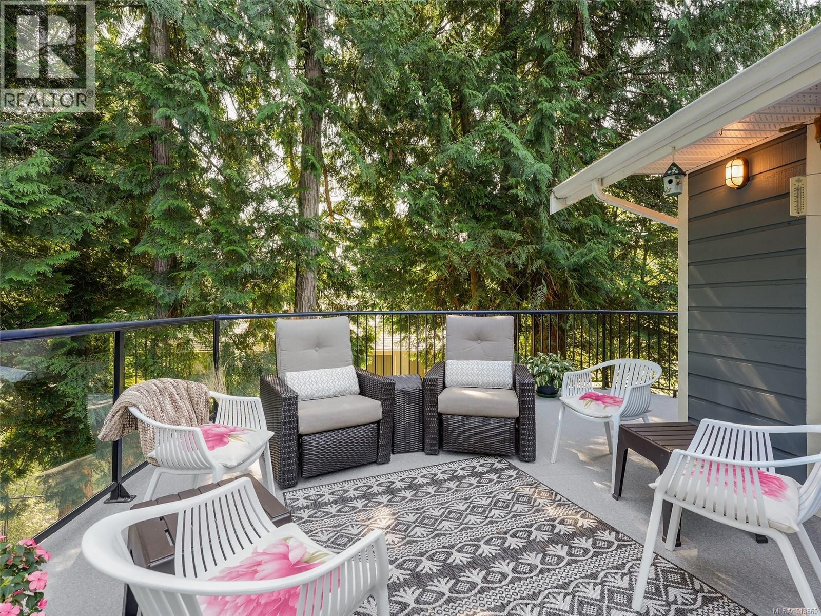  8564 Kingcome Crescent, North Saanich