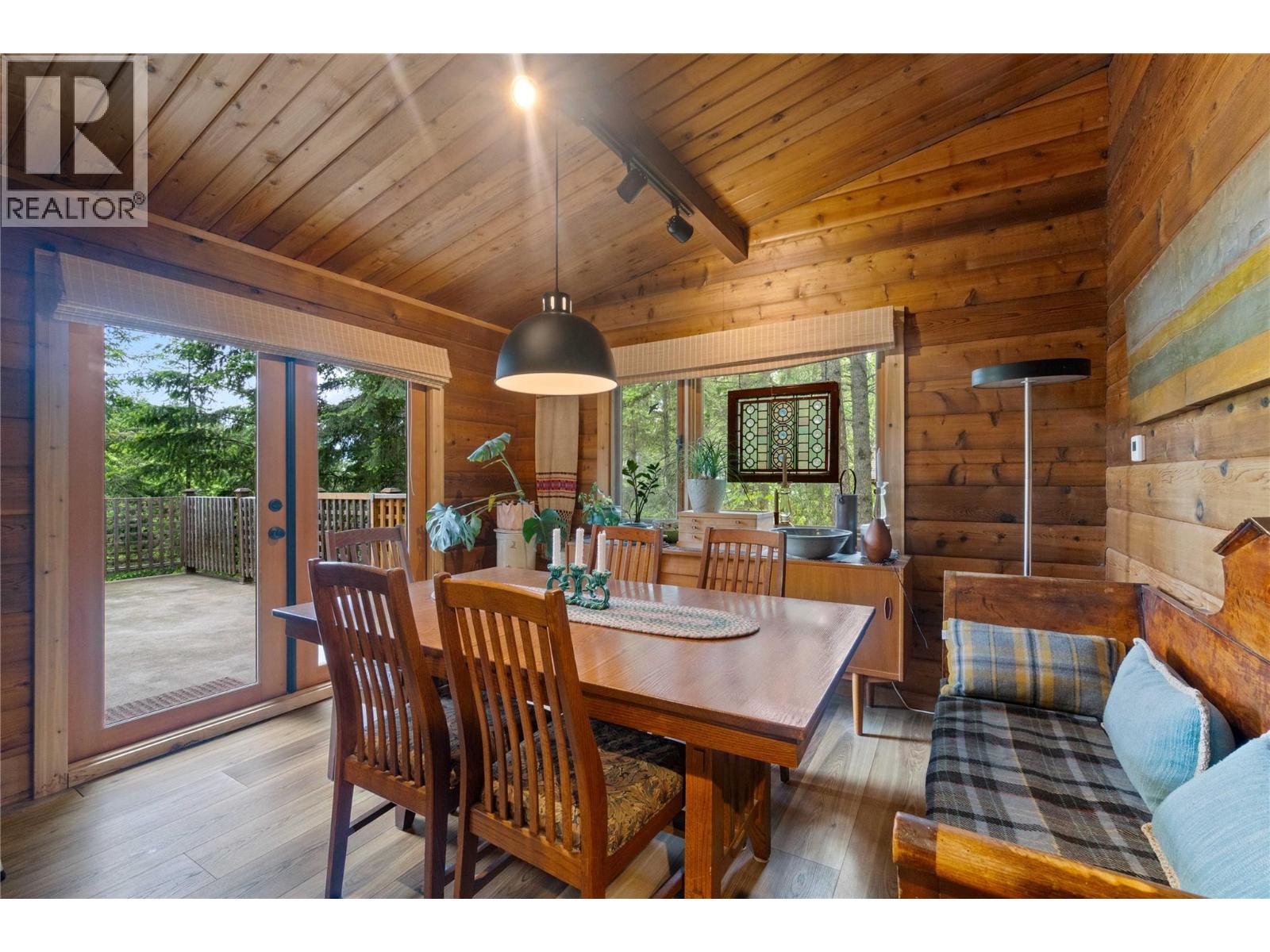 781 Gardom Lake Road, Enderby